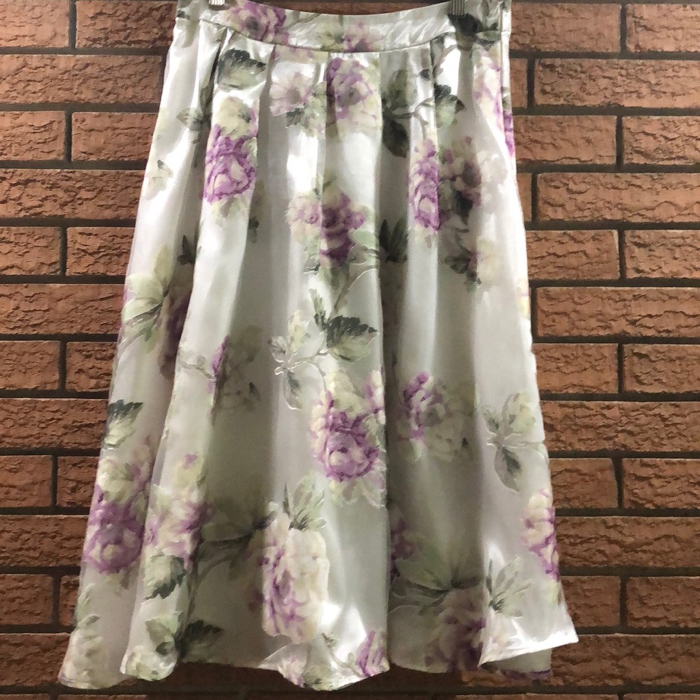💜ANIINA💜DRESS UP FLORAL CHIFFON SKIRT💜 - Picture 2 of 8
